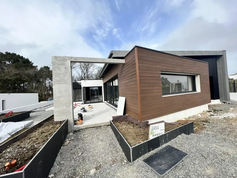 Extension contemporaine et baies aluminium
