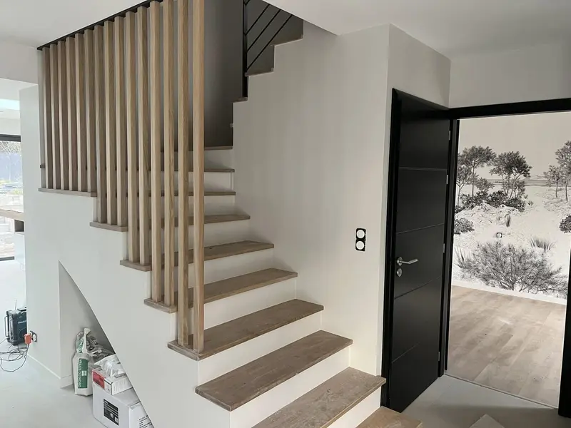 Escalier et claustra bois
