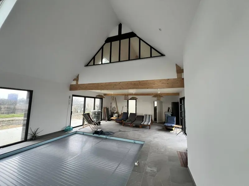 Pignon vitré et mezzanine