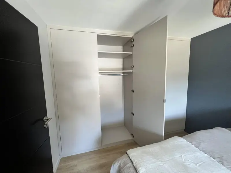 Placard intégré, chambre
