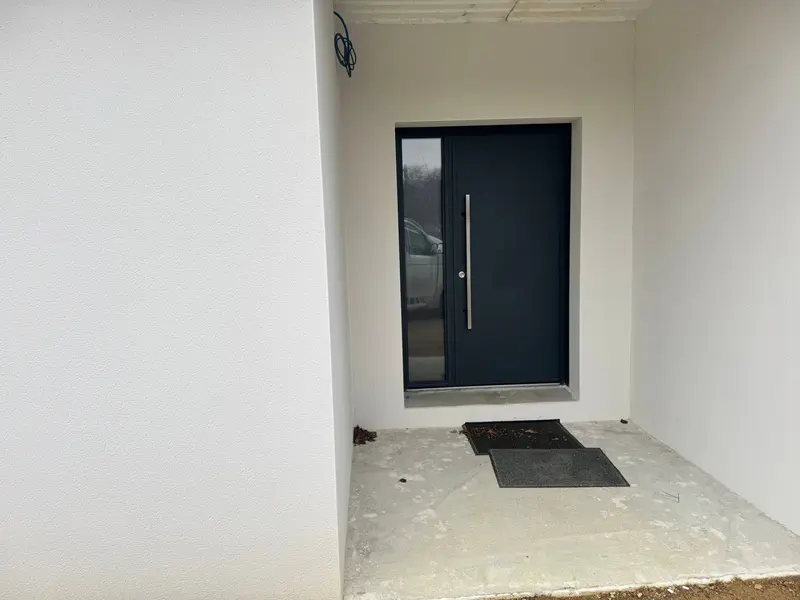 Porte d'entrée aluminium noir